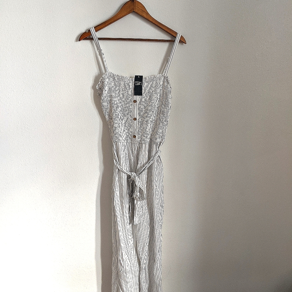 NWT Abercrombie and Fitch jumpsuit